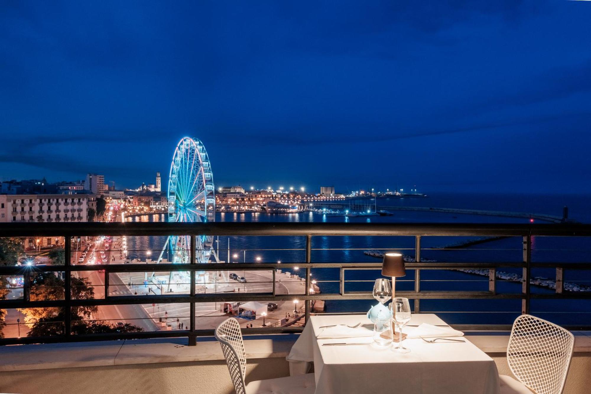 ไอเอช โฮเทล บาริ กรันเด อัลแบร์โก เดลเล นาซิโอนี Hotel บารี ภายนอก รูปภาพ View from the hotel