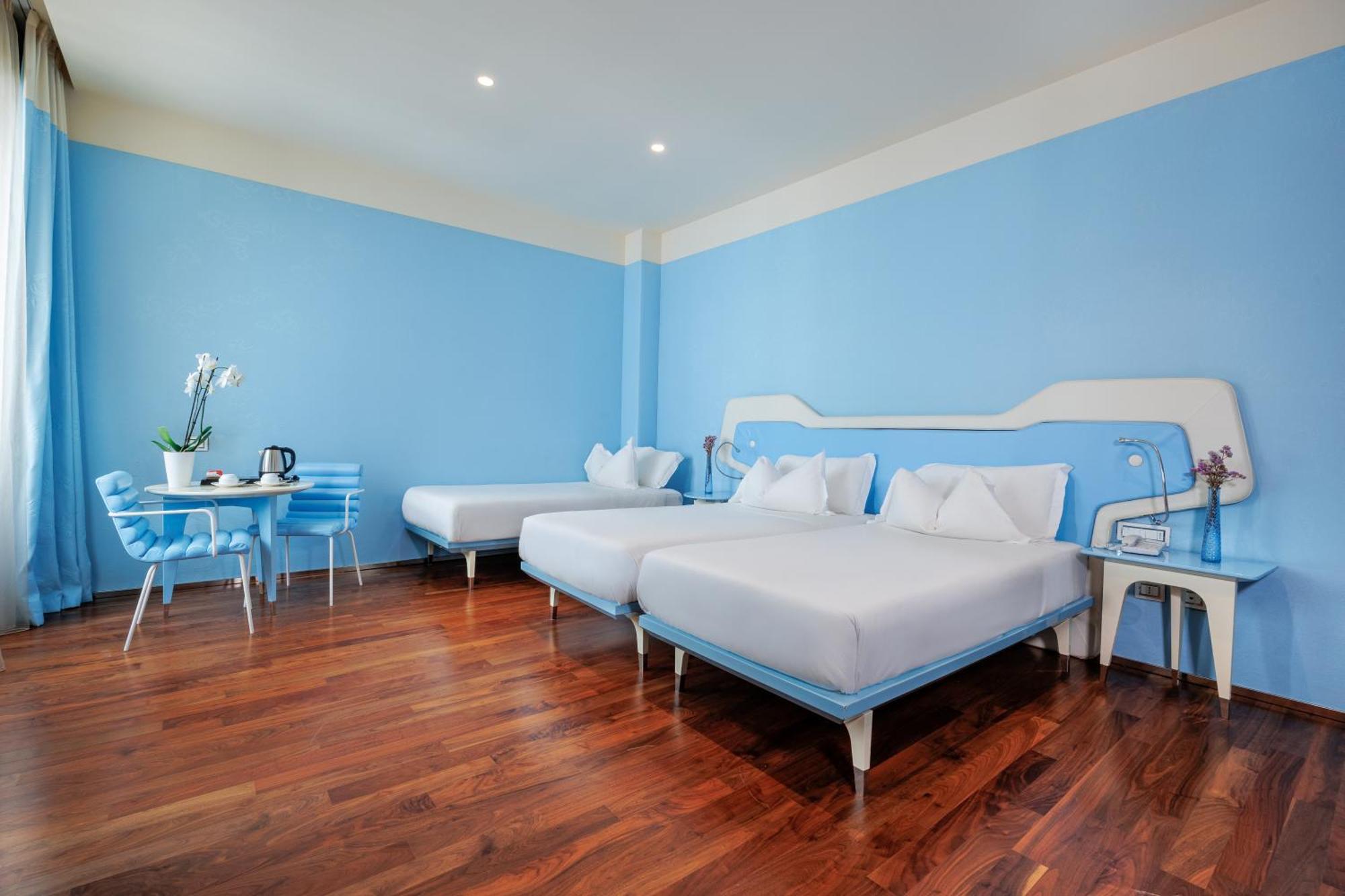 ไอเอช โฮเทล บาริ กรันเด อัลแบร์โก เดลเล นาซิโอนี Hotel บารี ภายนอก รูปภาพ Deluxe Room
