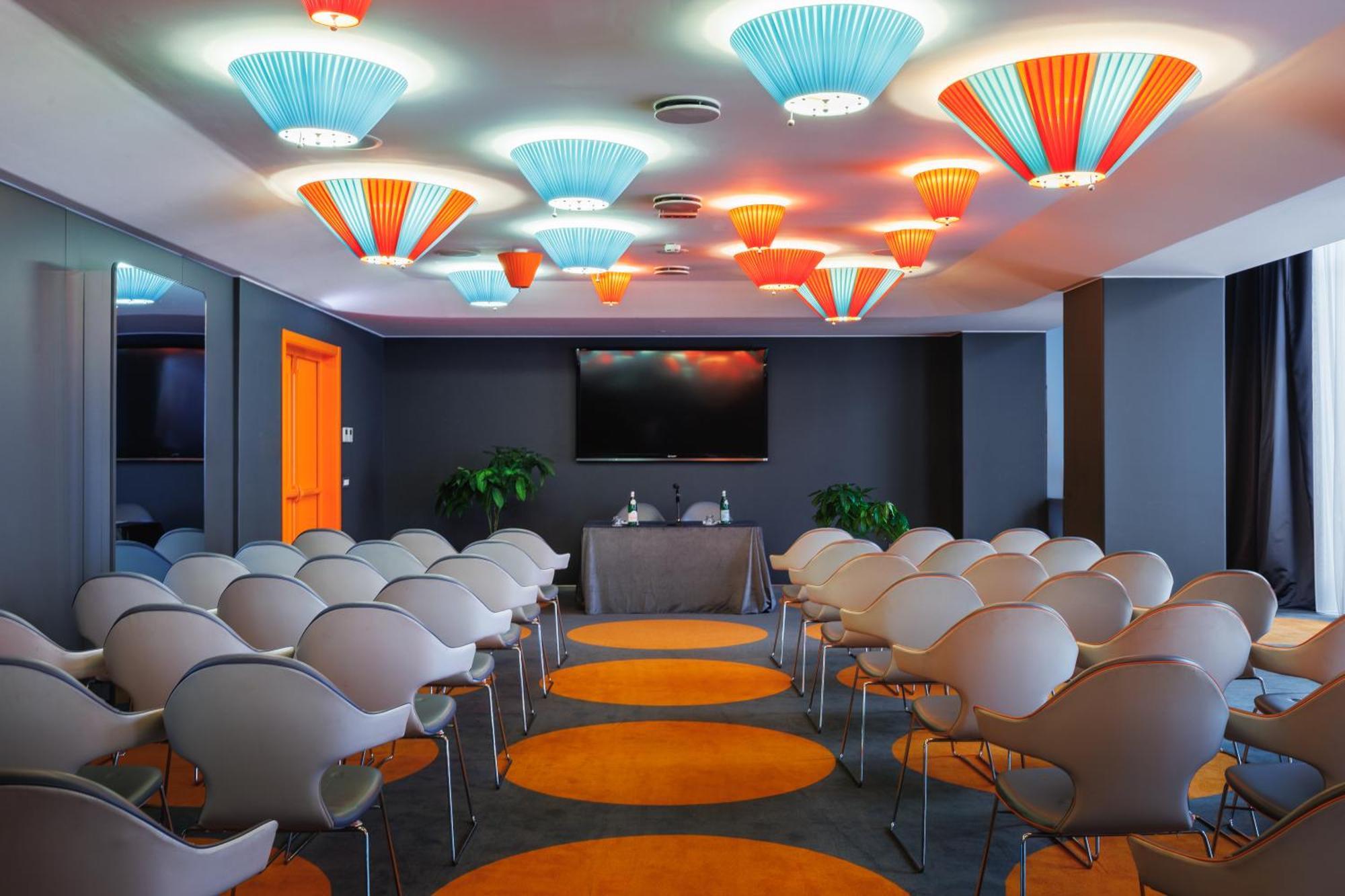 ไอเอช โฮเทล บาริ กรันเด อัลแบร์โก เดลเล นาซิโอนี Hotel บารี ภายนอก รูปภาพ Meeting room